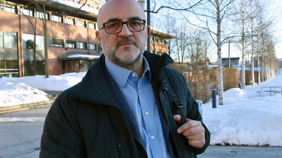 Iosif Karambotis (S) är socialnämndens ordförande i Skellefteå kommun. 