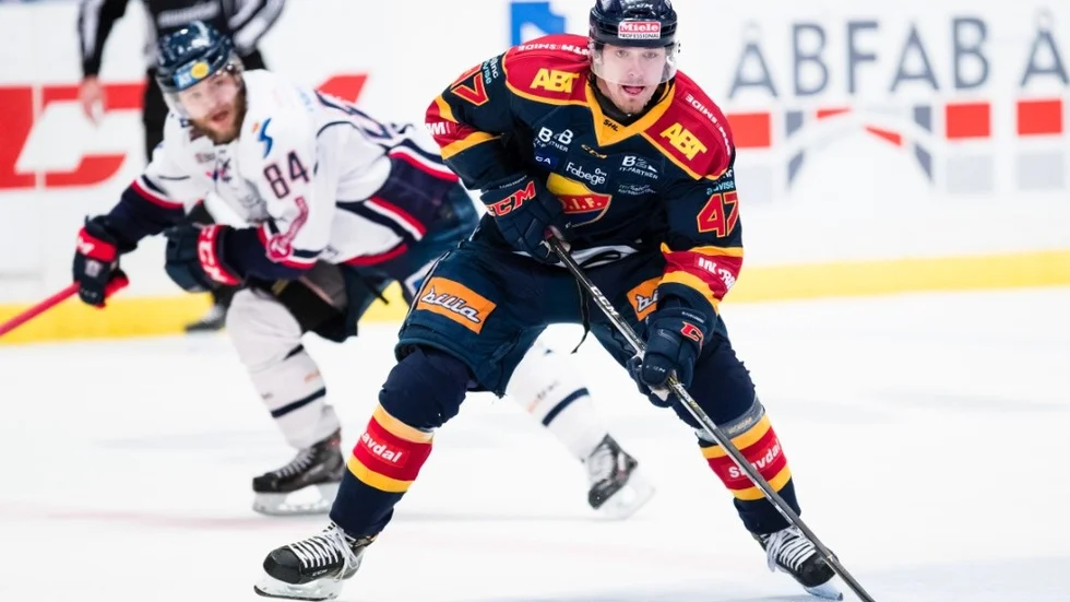 180322 Djurgrdens Linus Johansson under kvartsfinal 3 i SM-Slutspelet i ishockey mellan Djurgrden och Linkping den 22 Mars 2018 i Stockholm. 
Foto: Andreas Sandstrm / BILDBYRN / Cop 104