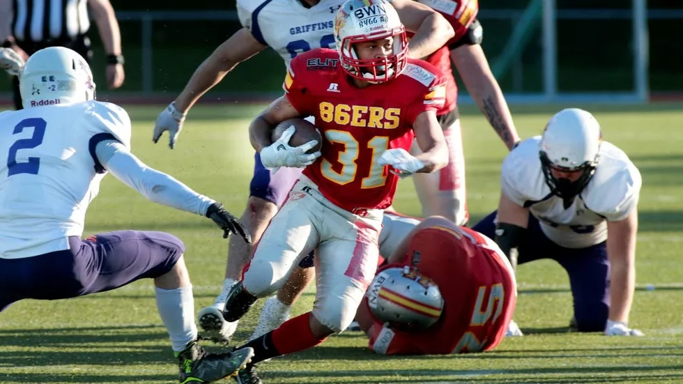 Seriespel redan 2019 i amerikansk fotboll i Vadstena. Det hoppas bygdens nya lag Blackhawks på. Klubben har godkänts av förbundet.
