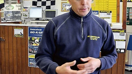 Mattias (STTCC) Andersson drar igång Gokarttävlingarna igen.