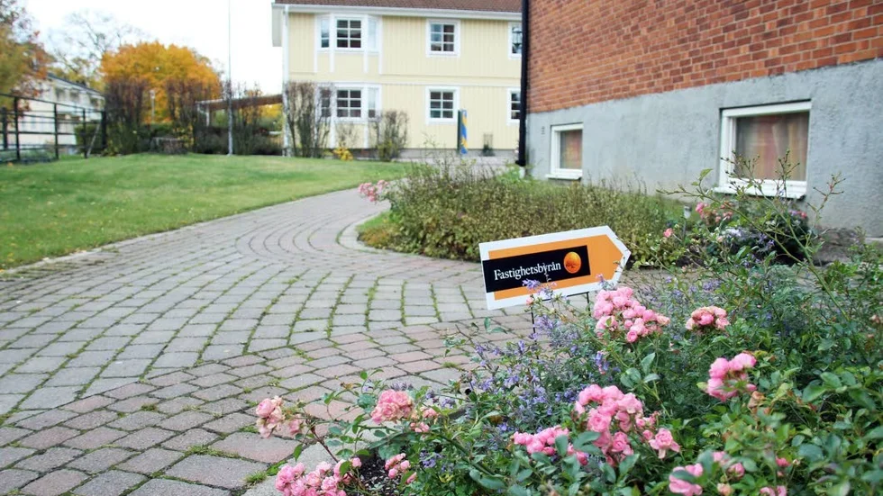 Till salu. Bostadsmarknaden i Vadstena har de senaste åren legat på en jämn nivå.