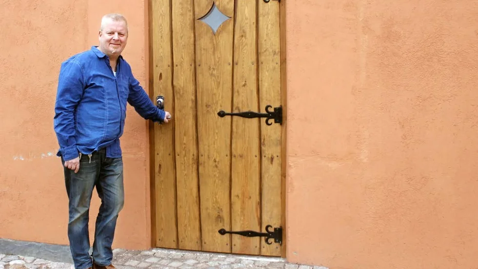 Bakfickan. Bistron och puben nås via en specailgjord dörr.