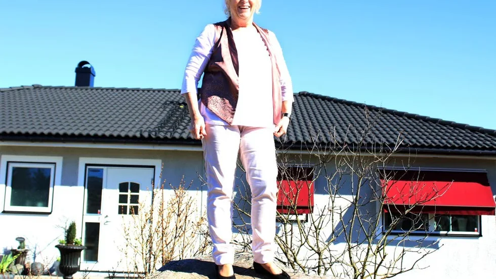 Agnete Thörnqvist är uppvuxen i Köping, efter att ha bott i Borensberg i många år är hemorten numera Motala.