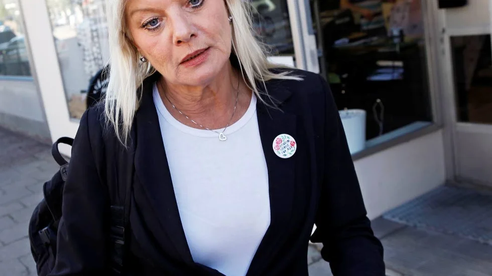 Nej. Anne-Lie Liljedahl (S) står fast vid att det inte blir ett kommunalt boende för äldre i Tjällmo.
