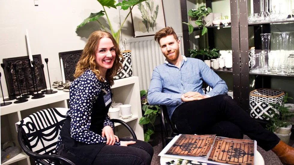 Ingrid och Petter Ohls Magnusson driver Blommor och design i Vadstena. De har precis flyttat in i nya, stora lokaler.