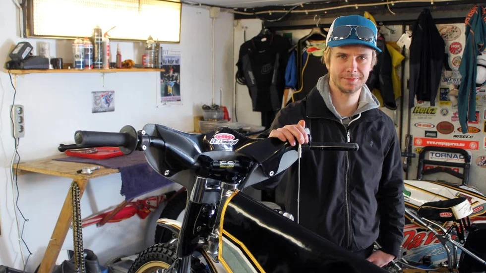 Konkurrenskraftig. Med fyra månader kvar till elitseriepremiären jobbar Daniel Davidsson för fullt med att få ihop budgeten för säsongen.