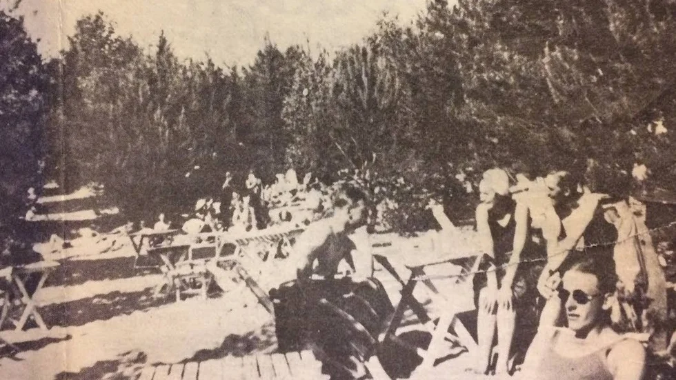 Strandpaviljongen, ett popuklärt ställe för soldyrkarna.