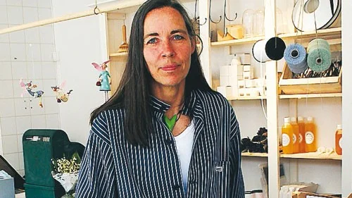 Tidigare har Eva Bengtsson varit verksam på bland annat Väster om Viken. Både hon och sambon har alltid gillat hantverk - att "göra saker".