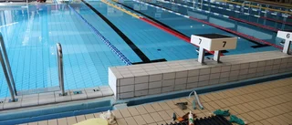 Öppningen av simhallen uppskjuten