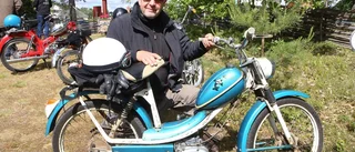 BILDEXTRA: Mopedrally med veteraner alltid populärt