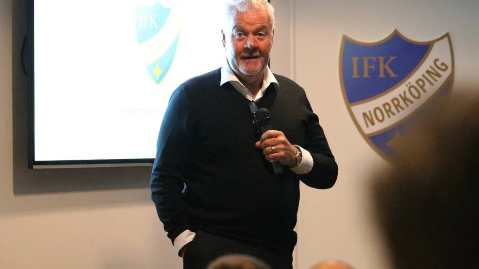 Peter Hunt.