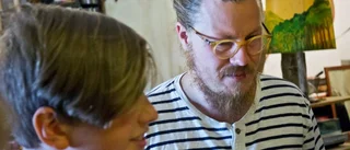 Barn ska spöka på slottet