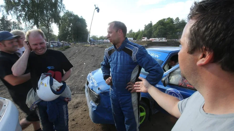 Många ungdomar kommer underifrån, organisationen är väloljad likt Vätternrundan, och ledningen är både lyhörd och vårdar det gamla. Folkracefestivalen har en bra framtid, tycker Jens Bollius.