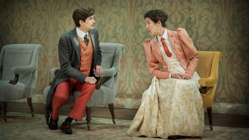Sebastian Durán och Francine Vis i Vadstena-Akademiens sommaropera "The importance of being Earnest" .