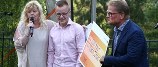 Publikfest under Allsång i Kisa