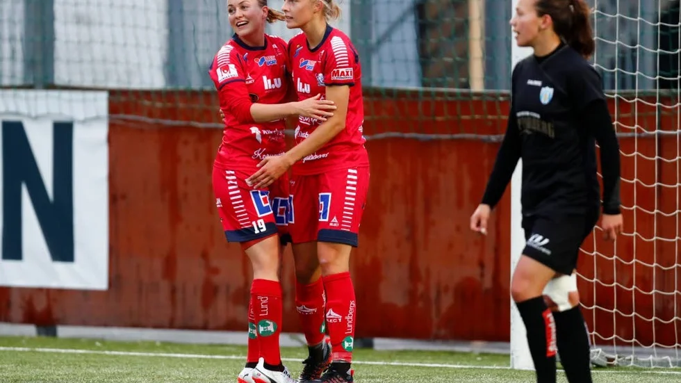 Målglädje i LFC.
