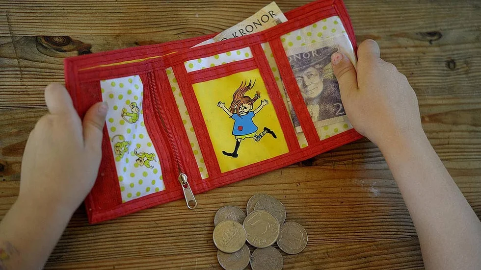 Egenmakt! Politikerna borde krympa statsbudgeten och ge större frihet åt människorna.
