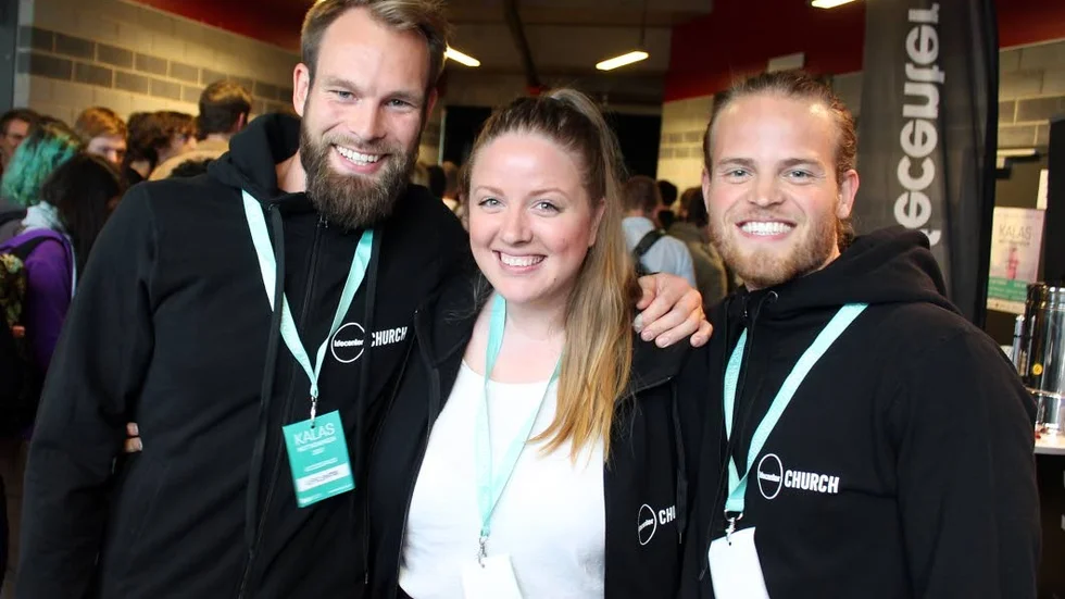 Lifecenter.Christoffer Arthursson, Maria Thorängen och Jimmy Savander gjorde reklam för den nystartade frikyrkan Lifecenter.