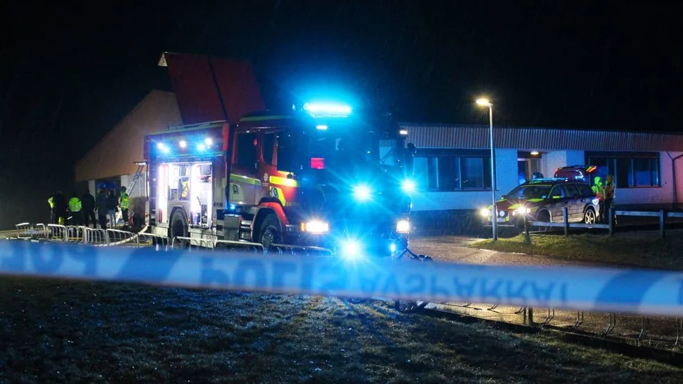 November 2017. Ännu ett larm om brand i skola, den här gången i Tamburinens skola i Norrköping. Någon hade tänt på och det brann i två klassrum.