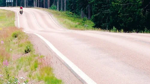 Mats Apell är tillbaka i Vimmerby efter 364 mil på cykel. "Jag mår jättebra".