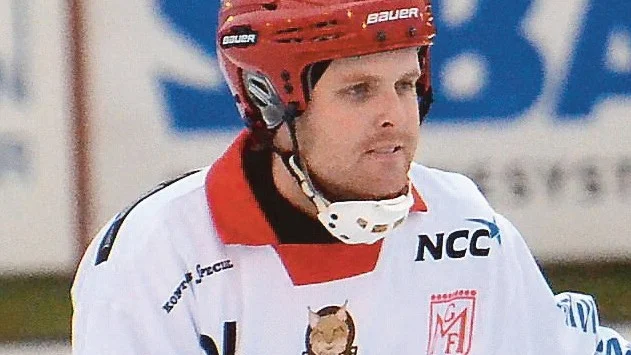 I kväll tar Daniel "Glasan" Gustavssons nya klubb, BK Bore, emot Målilla.