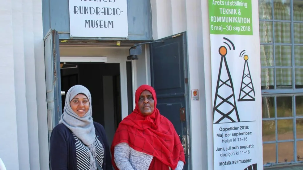 Hana Ibrahim Abdallah, till vänster, har utvecklas mycket genom projektet.