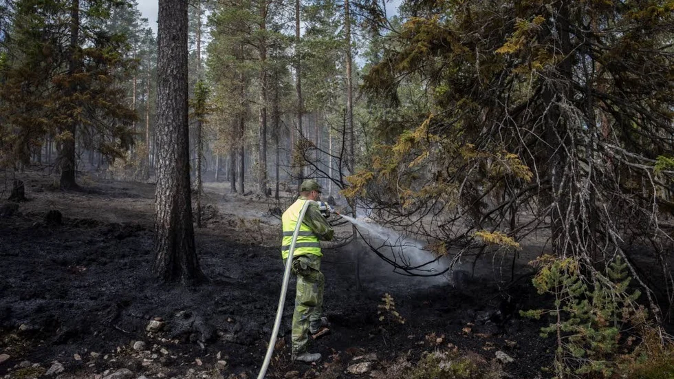 Hemvärnet i Kalmar län saknar skyttebanor att öva på. Närmsta övningsområde  ligger i Blekinge. "Det är helt orimligt", säger Per-Erik Laksjö hemvärnschef.