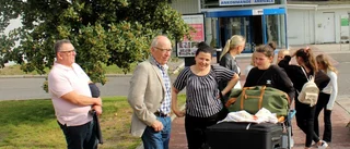 Efter 16 månader – utvisade familjen hemma