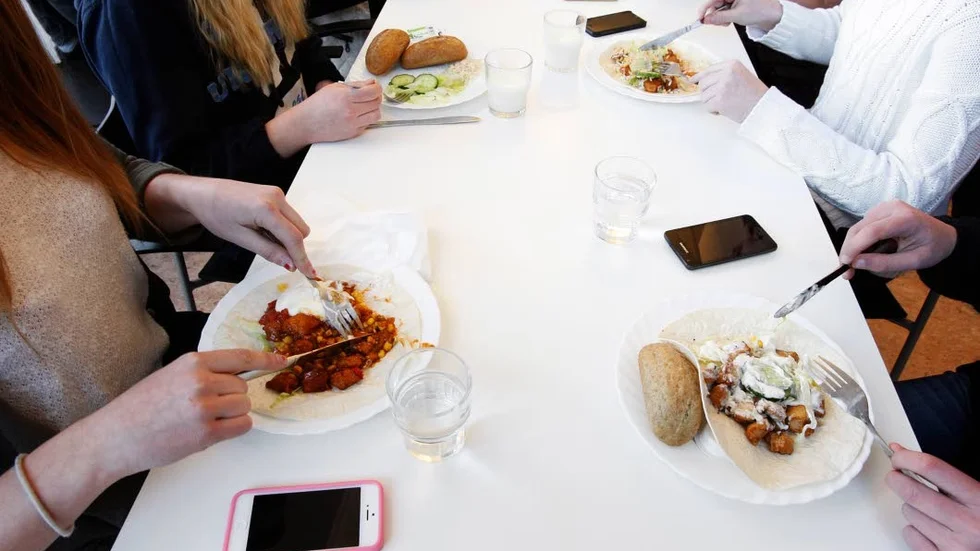 Delar av den laktosfria kosten tas bort från skolan.