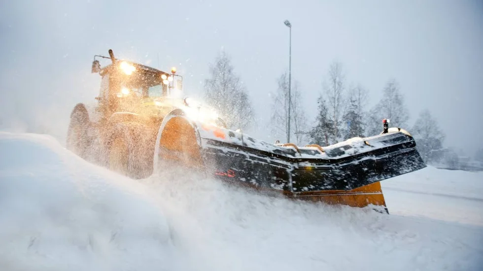 Plogbilarna får mer att göra i helgen.