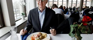 Donlau lämnar vd-stolen som en stolt man