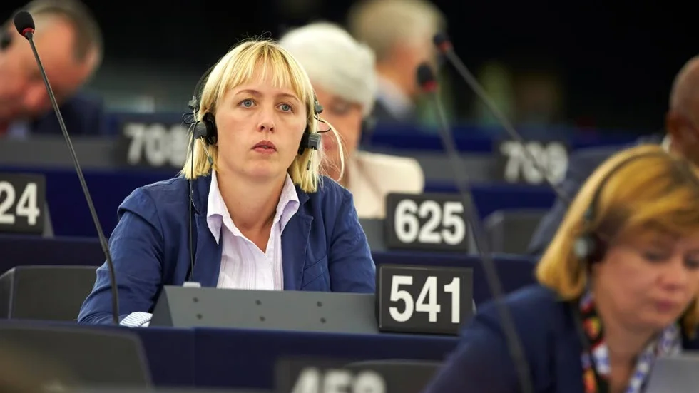 Europaparlamentartiker. Jytte Guteland (S) vill införa handelstullar. Det är fel väg att gå för att få ned utsläppen.