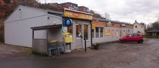 Då ska kriminaltekniker undersöka lokalen