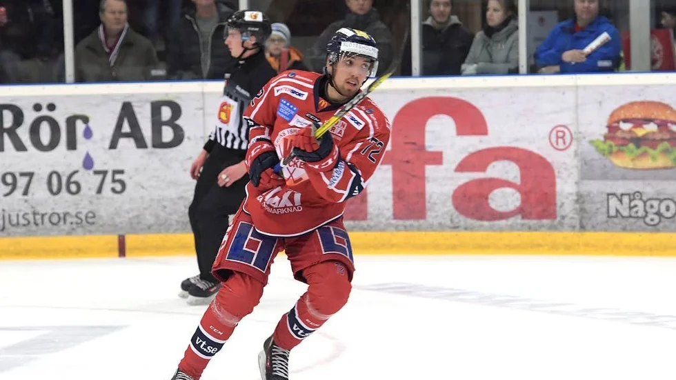 Debutant. Junioren Jonathan Rodensjö gjorde sin första match för VIK.