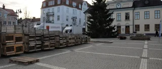 Snart går det åka skridskor på Stora torget
