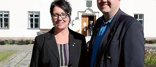 Glädjeskutt i kommunhuset