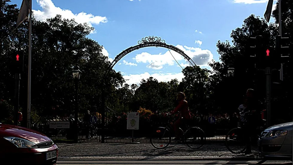 Trädgårdsföreningens entré i Linköping.