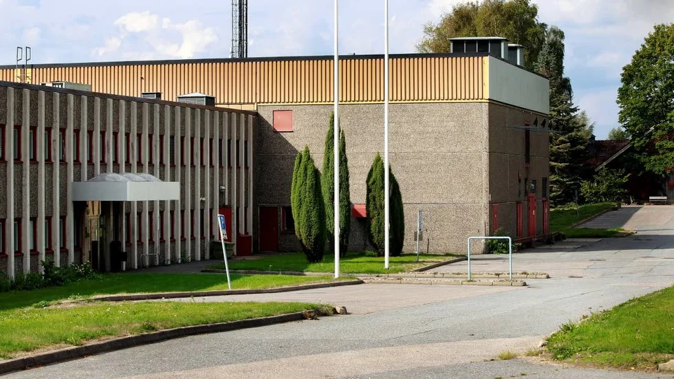2019 kan Bråvallagymnasiet stå klart i de här lokalerna som ska byggas om - försenat och 90 miljoner dyrare än beräknat.