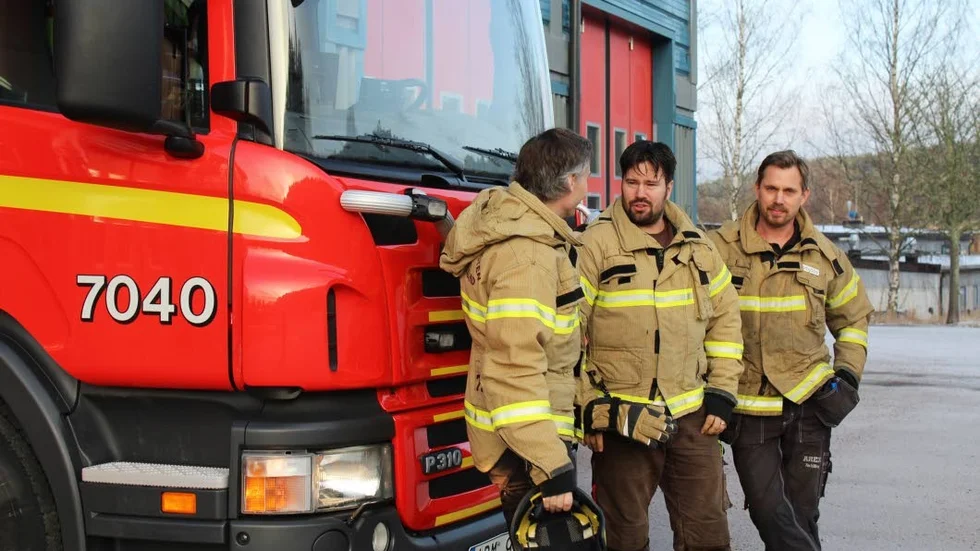 Kliver av. Johan Lind, i mitten, har ännu inte skrivit någon avskedsansökan. "Men blir det ingen ändring kliver jag också av", säger han.