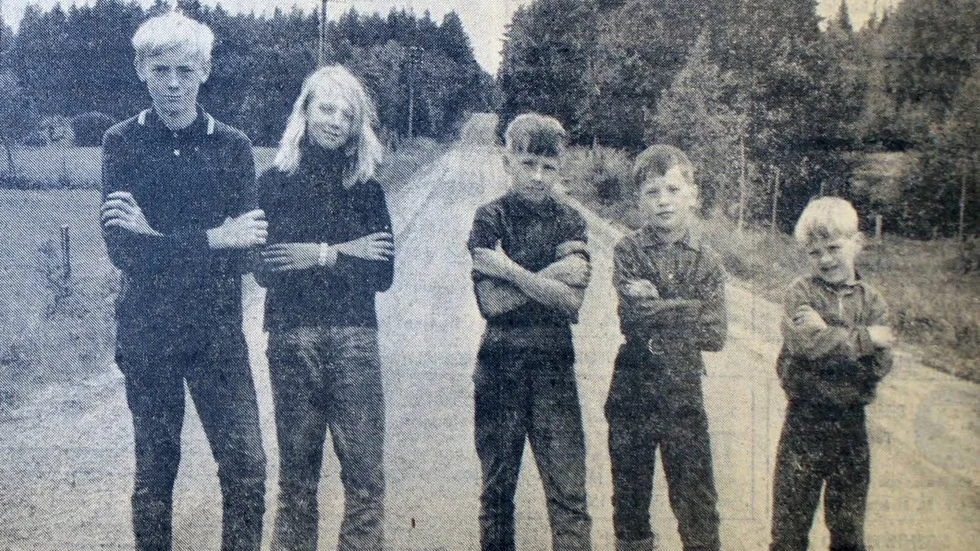 Strejkbarnen från Vishult och Dalhem. Kent, Anita, Ove, Mats och Klas på en bild ur Motala tidning, 1 september 1967.