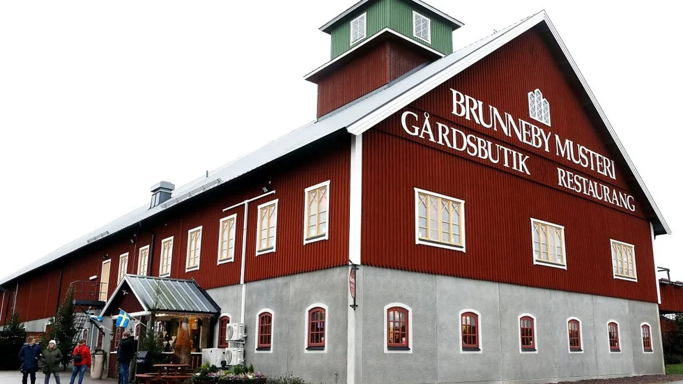 Krav på torrt. Brunneby musteri har krav på sig att få torrt i klällarutrymme.
