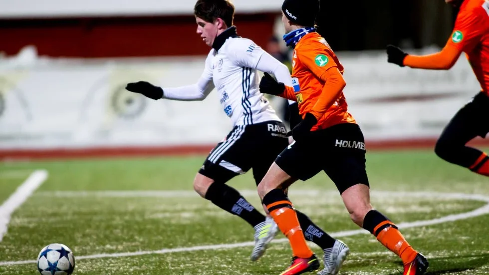 Målskytt. Johannes Ehn gjorde ett av Maifs mål i bortamatchen mot Sleipner på anrika Idrottsparken numera Östgötaporten i Norrköping.
