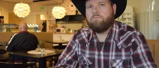 Kärleken förde Dave till Mariannelund