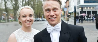 Se bilderna från årets bal