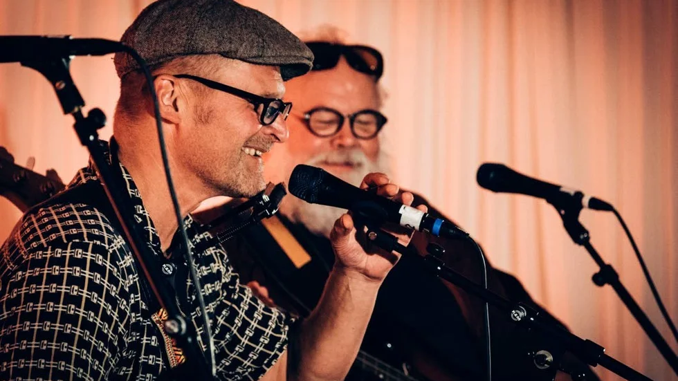 På fredag är det säsongsavslutning för Open Stage. På bilden syns Mats Molin och Magnus Sjögren.