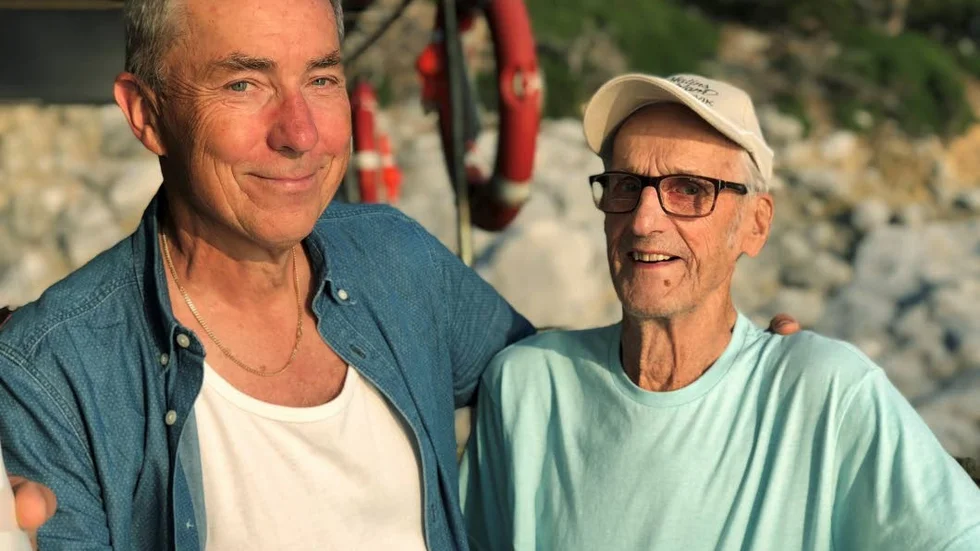 Jan-Inge Gustafsson och Ingemar Klasén under båtturen på torsdagskvällen.