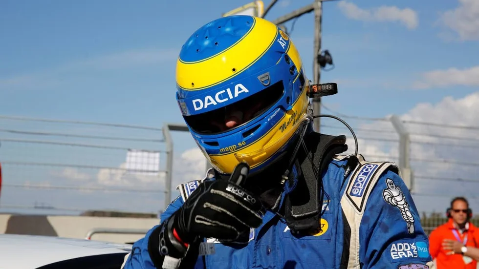 En femte- och en tredjeplats blevd et för Mattias Andersson i STCC-premiären.