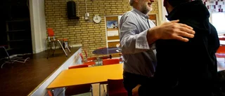 Vi är en samling främlingar som bildat familj