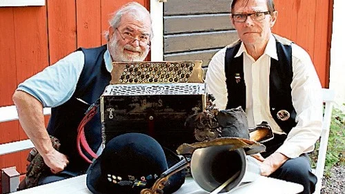 Lasse Ström och Jacek Malisz har spelat tillsammans i 31 år och nu släpper de en egen skiva.