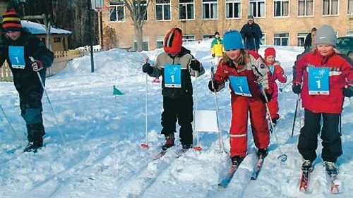 Alla hade startnummer 1 på bröstet och startade samtidigt i barnens egna Vasalopp. Foto: Louise Tollemark